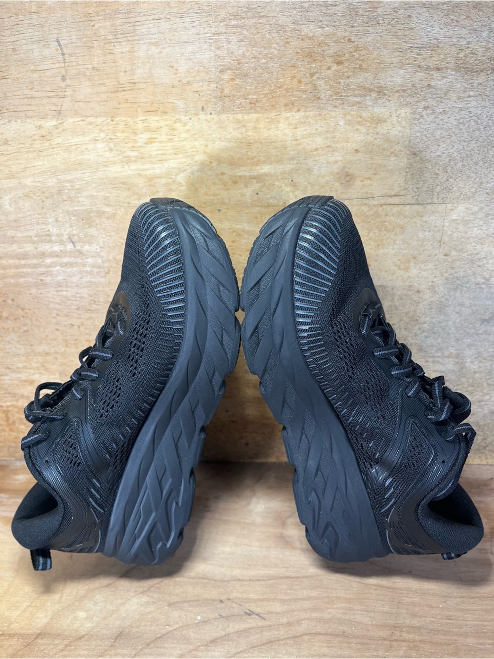 Hoka One One Bondi 7 REFLECTIVE Womens Size 7 Wide Running Shoes Sneakers Black - Picture 6 of 12